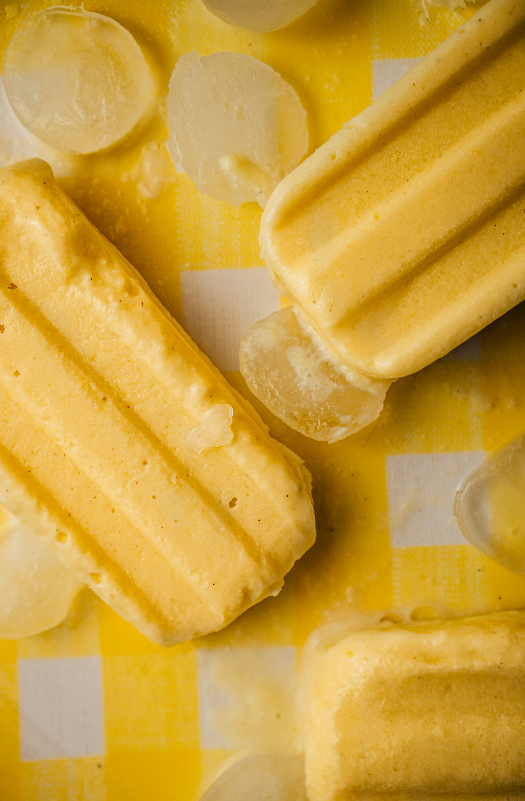 Elegant Banana Crème 12.7 oz Body Scrub