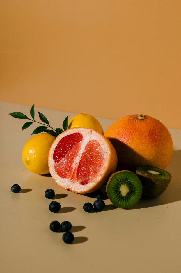 Aromatic Tropical Citrus Natural Home 31 oz scented candle